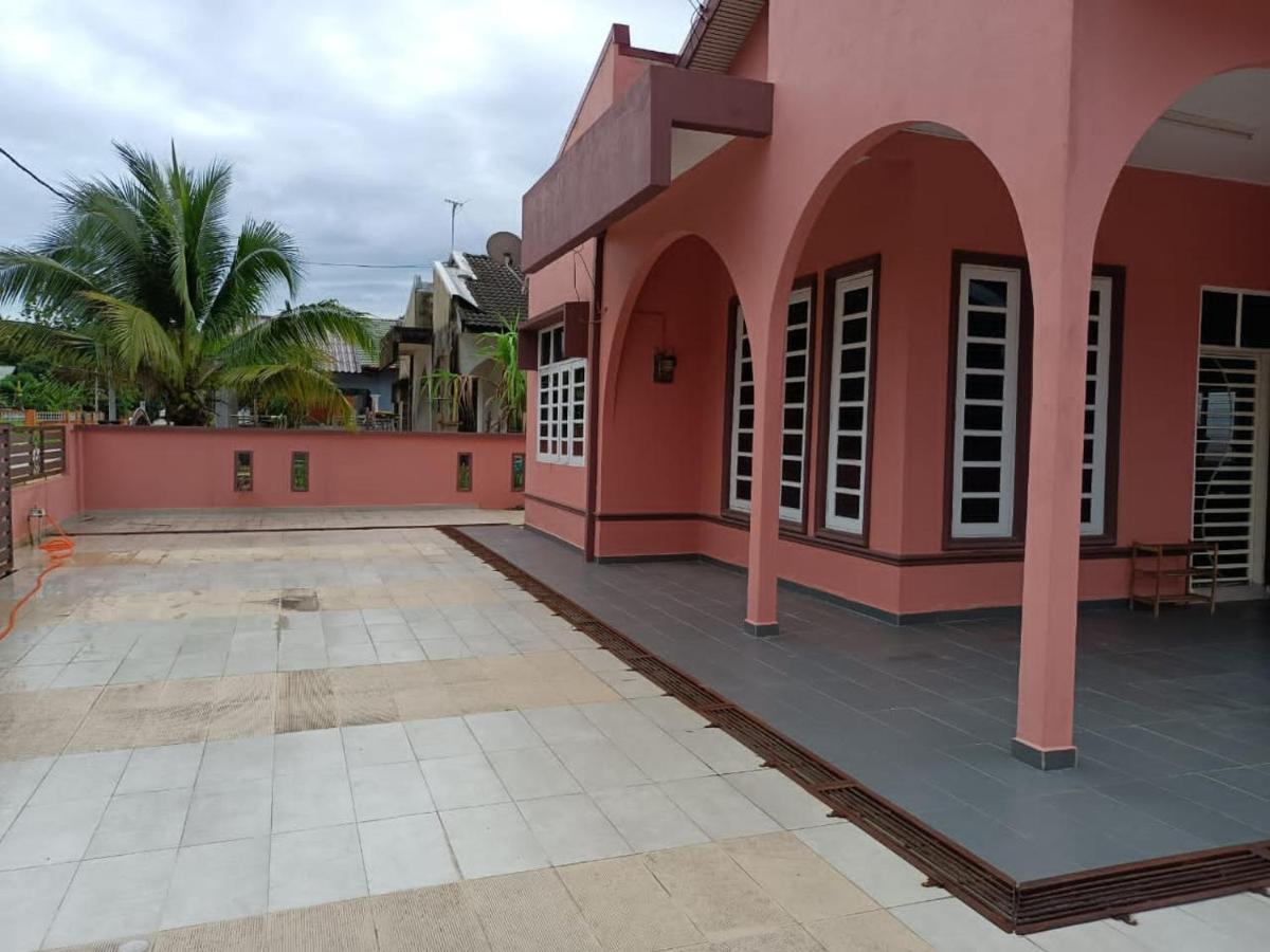 Bj Villa Homestay Kuala Terengganu Eksteriør bilde